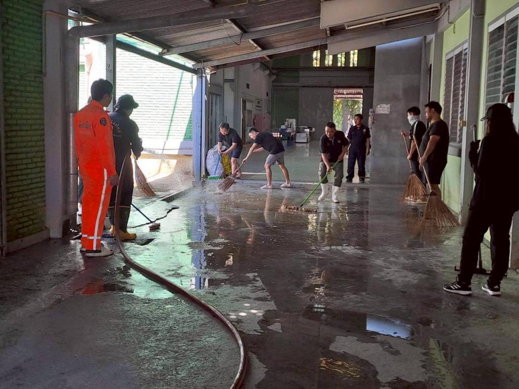 DIPROM CENTER 1 จัด Big Cleaning Day ปรับภูมิทัศน์ให้น่าอยู่สู่สัมพันธ์จิตอาสา ศภ.1 กสอ.